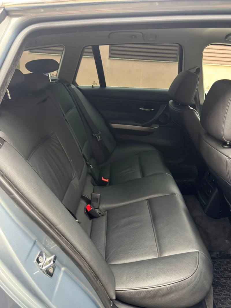 BMW 330, снимка 9 - Автомобили и джипове - 53393762