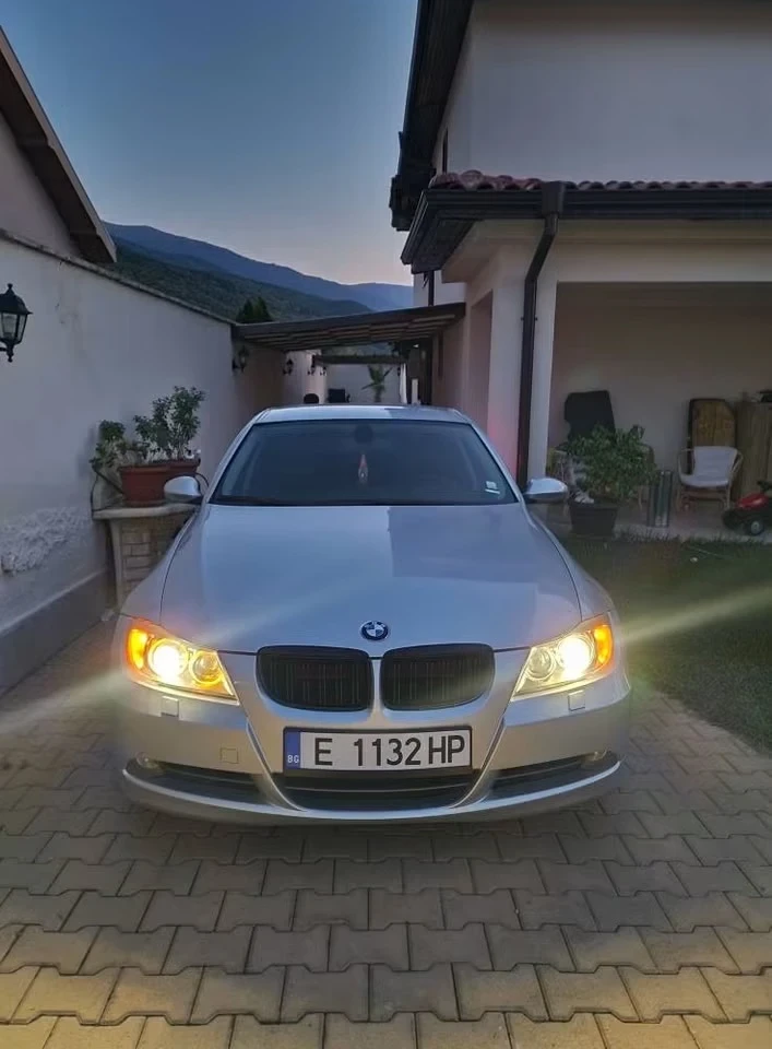 BMW 330, снимка 6 - Автомобили и джипове - 55878039