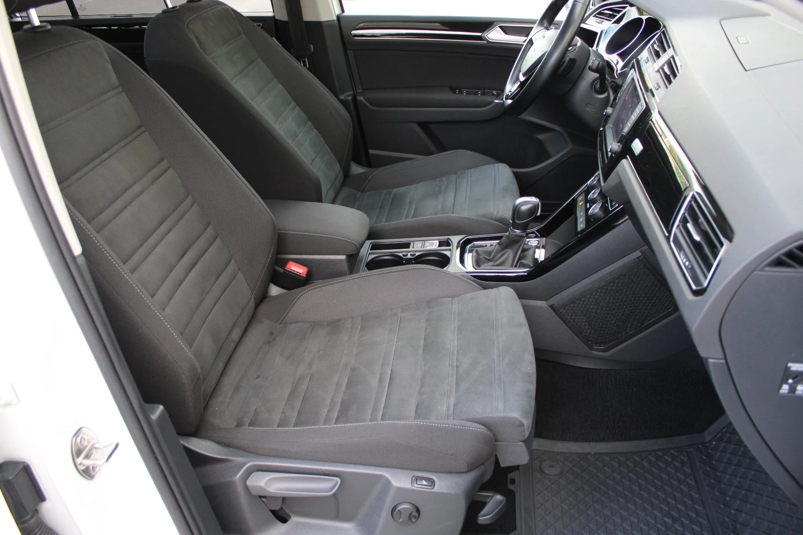 VW Touran | Mobile.bg   15