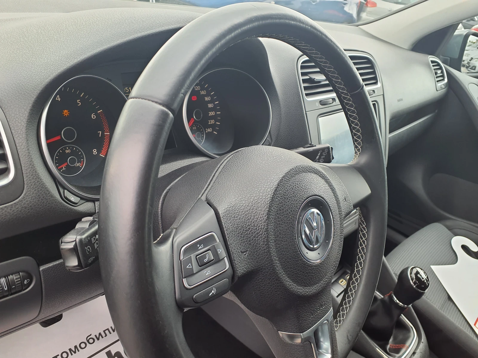 VW Golf 1.6 I NEW-LINE-102 к.с - изображение 9