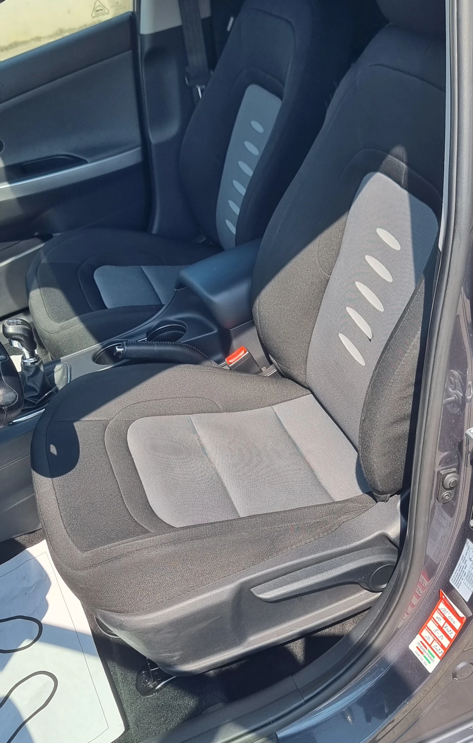 Kia Ceed 1.6i  Бензин, Щвейцария - изображение 9