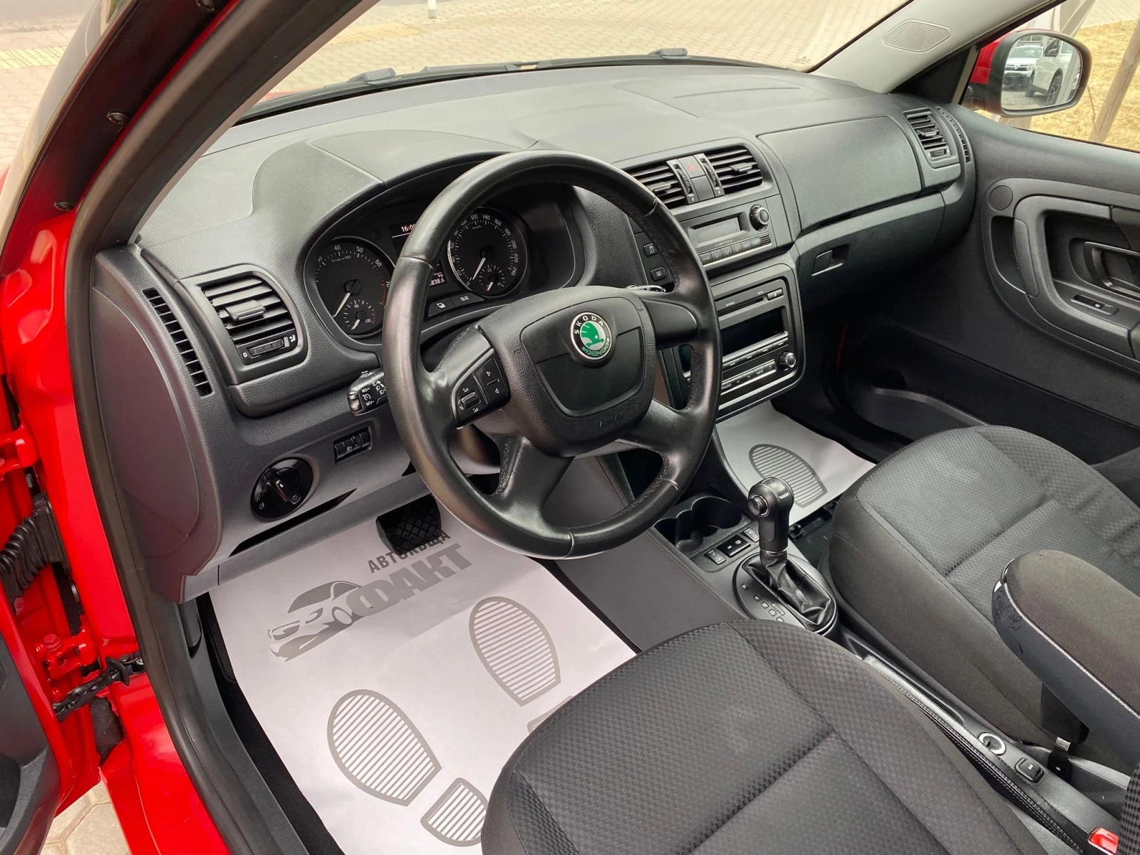 Skoda Fabia 1.2i/AVTOMAT - изображение 7
