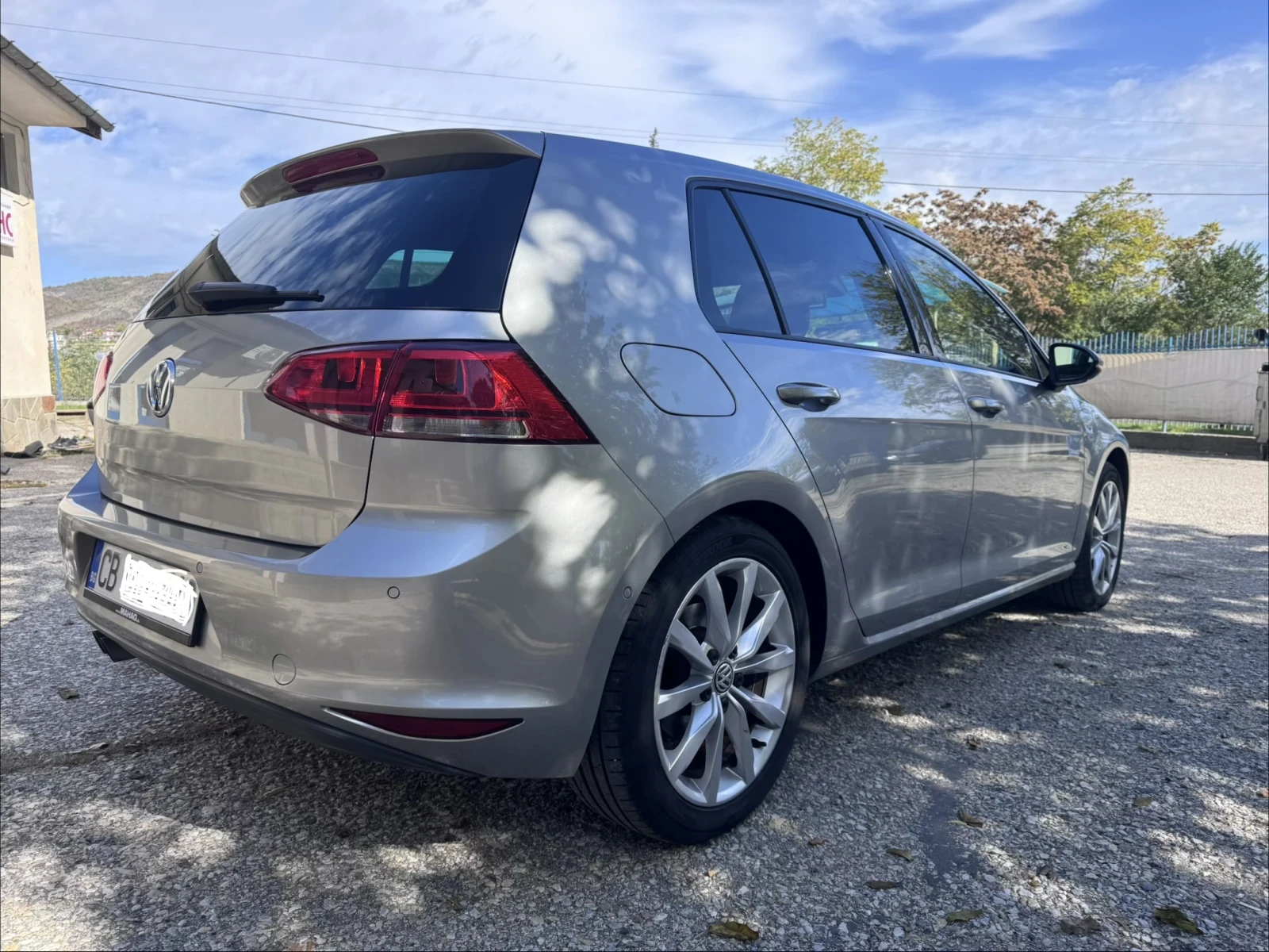 VW Golf 2.0 TDI Highline Open Sky (Стъклен таван) - изображение 3