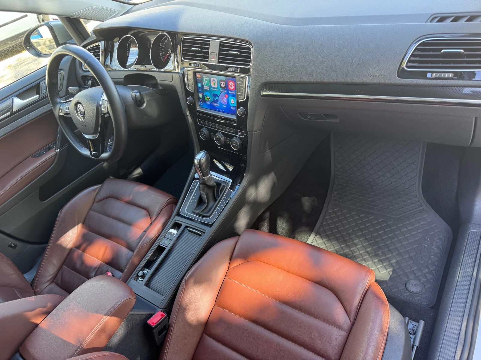 VW Golf 2.0 TDI Highline Open Sky (Стъклен таван) - изображение 5