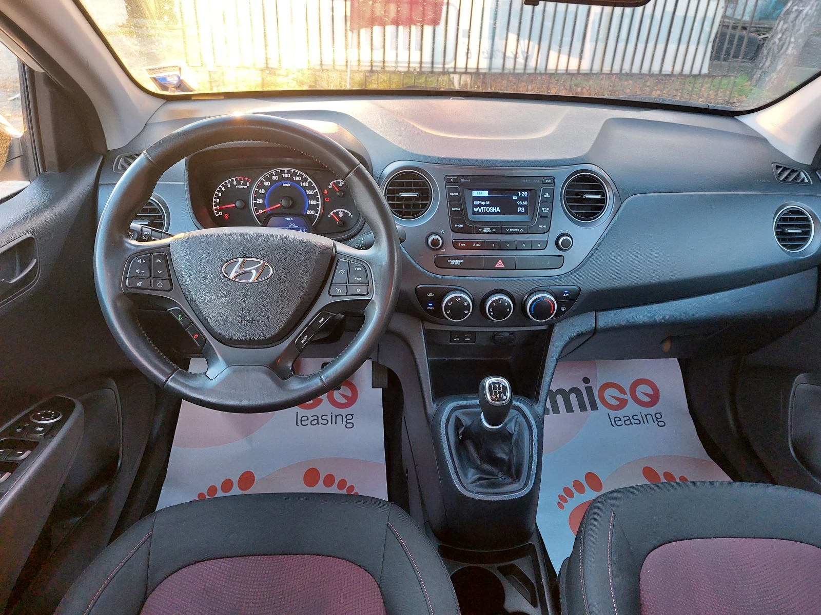 Hyundai I10 1.0i - изображение 10