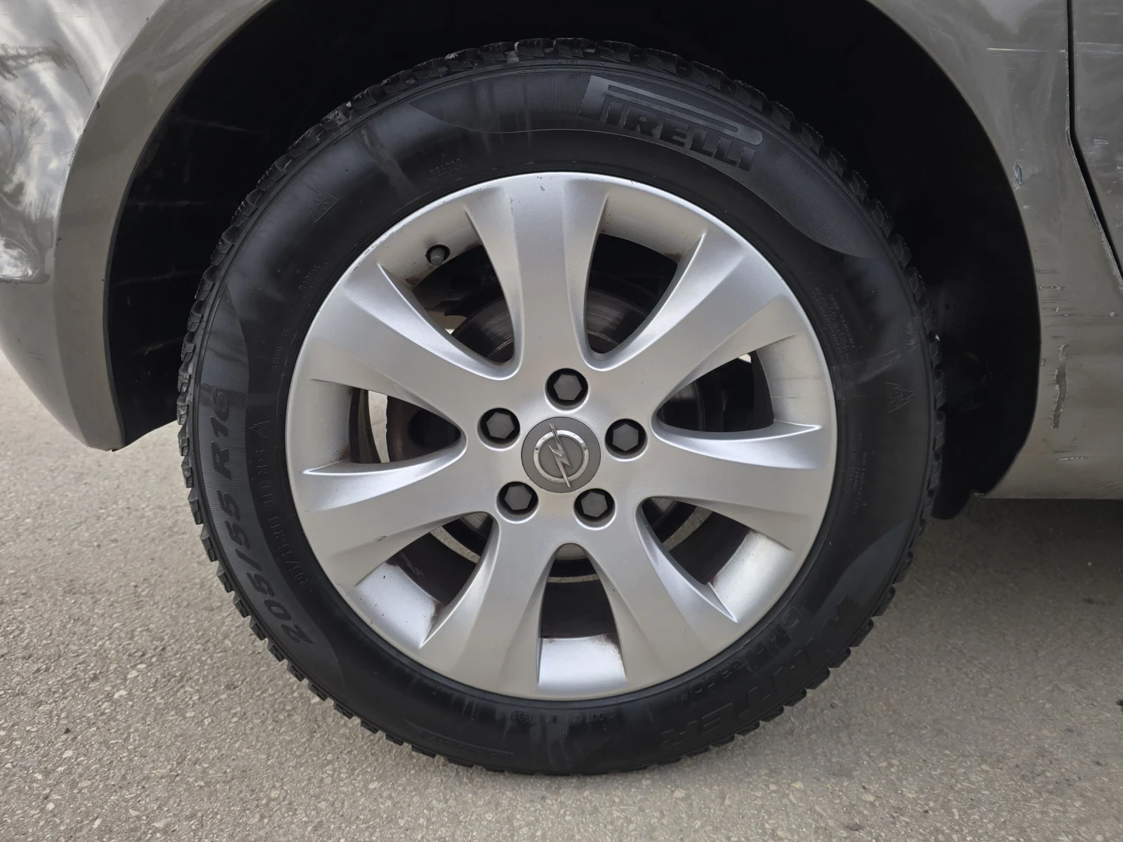 Opel Meriva 1.3D 95к.с Топ състояние  - изображение 9