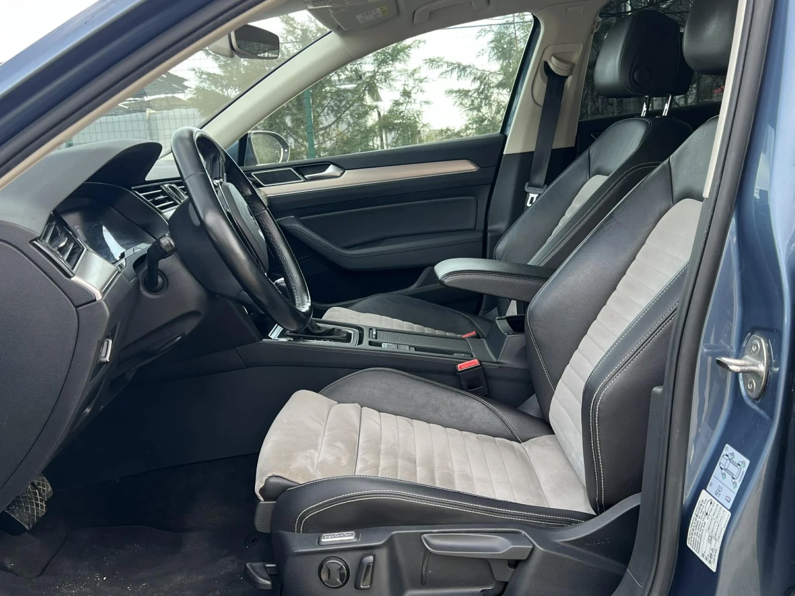 VW Passat Wv passat B8 2.0TDI  150K.C Дигитално табло , снимка 10 - Автомобили и джипове - 53733348