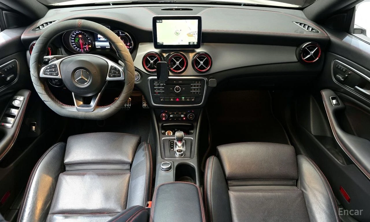 Mercedes-Benz CLA 45 AMG 4MATIC* ПОДГРЕВ* КАМЕРА* КЕЙЛЕС* , снимка 7 - Автомобили и джипове - 54426886