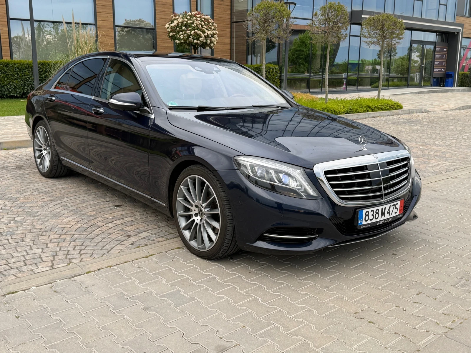 Mercedes-Benz S 350 4 MATIC / LONG / PANORAMA / HEADUP / FULL, снимка 3 - Автомобили и джипове - 54459201