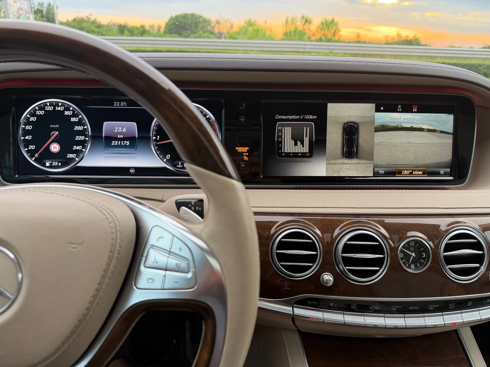 Mercedes-Benz S 350 4 MATIC / LONG / PANORAMA / HEADUP / FULL, снимка 16 - Автомобили и джипове - 54459201