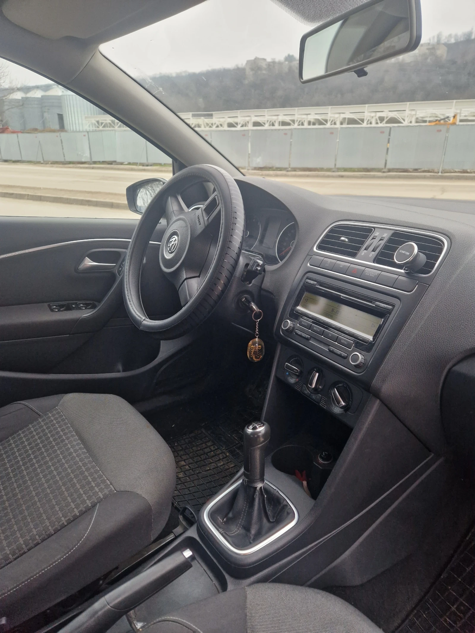 VW Polo 1.2, снимка 9 - Автомобили и джипове - 54683356