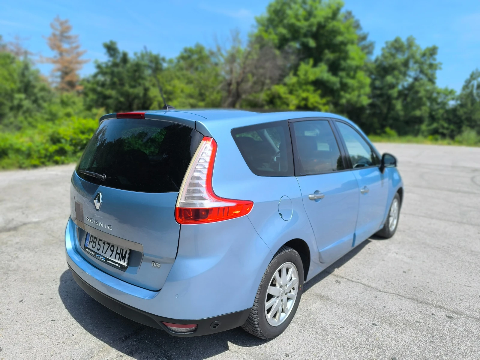 Renault Grand scenic 1.4 tce, снимка 5 - Автомобили и джипове - 54801894