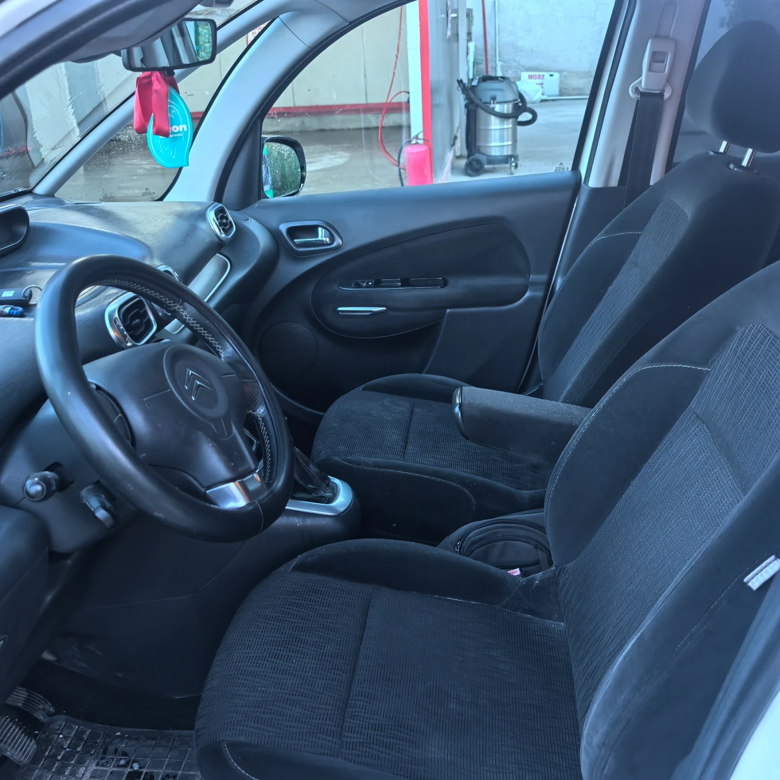 Citroen C3 Picasso, снимка 7 - Автомобили и джипове - 54883929
