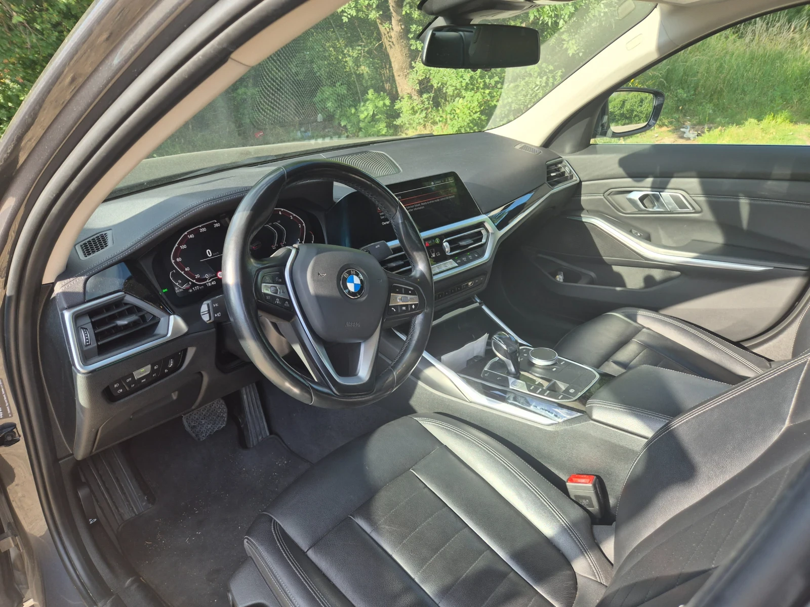 BMW 320 XDrive, снимка 5 - Автомобили и джипове - 54962559