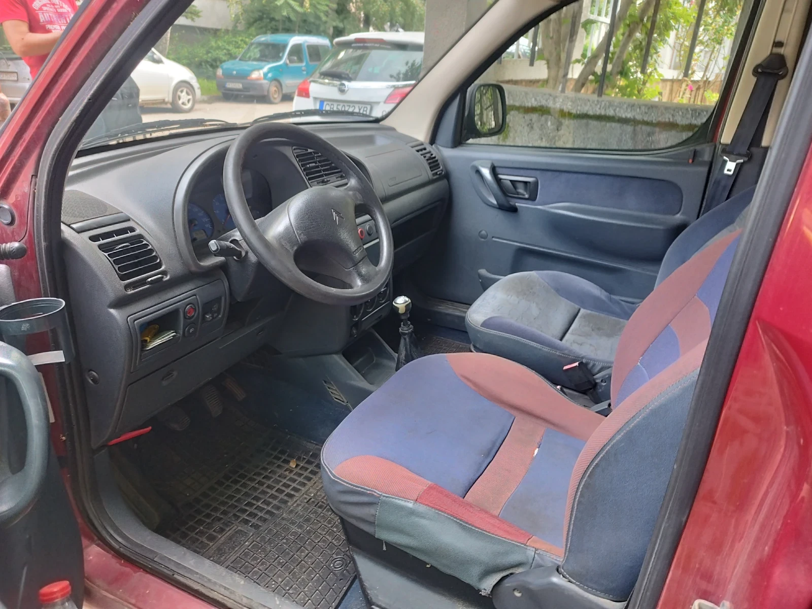 Citroen Berlingo 2.0HDI, снимка 7 - Автомобили и джипове - 55038397