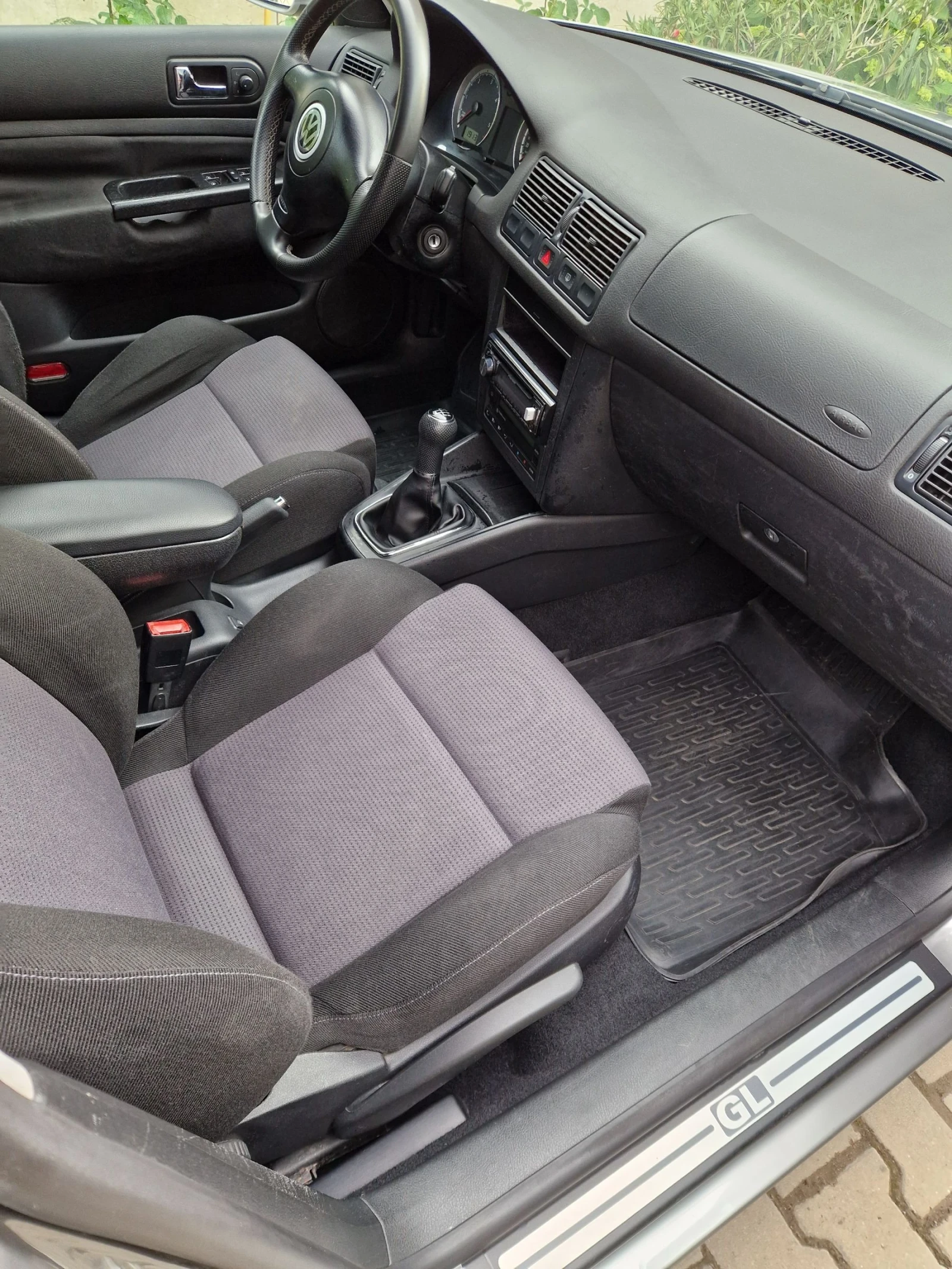 VW Golf, снимка 6 - Автомобили и джипове - 55073448