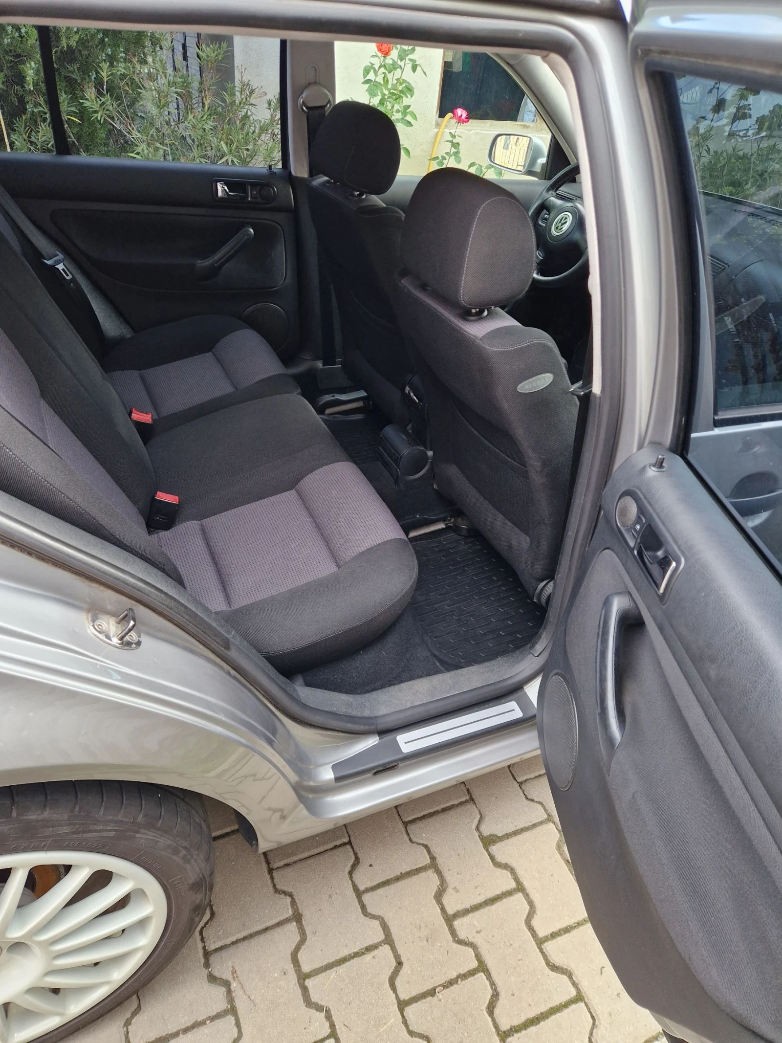VW Golf, снимка 8 - Автомобили и джипове - 55073448
