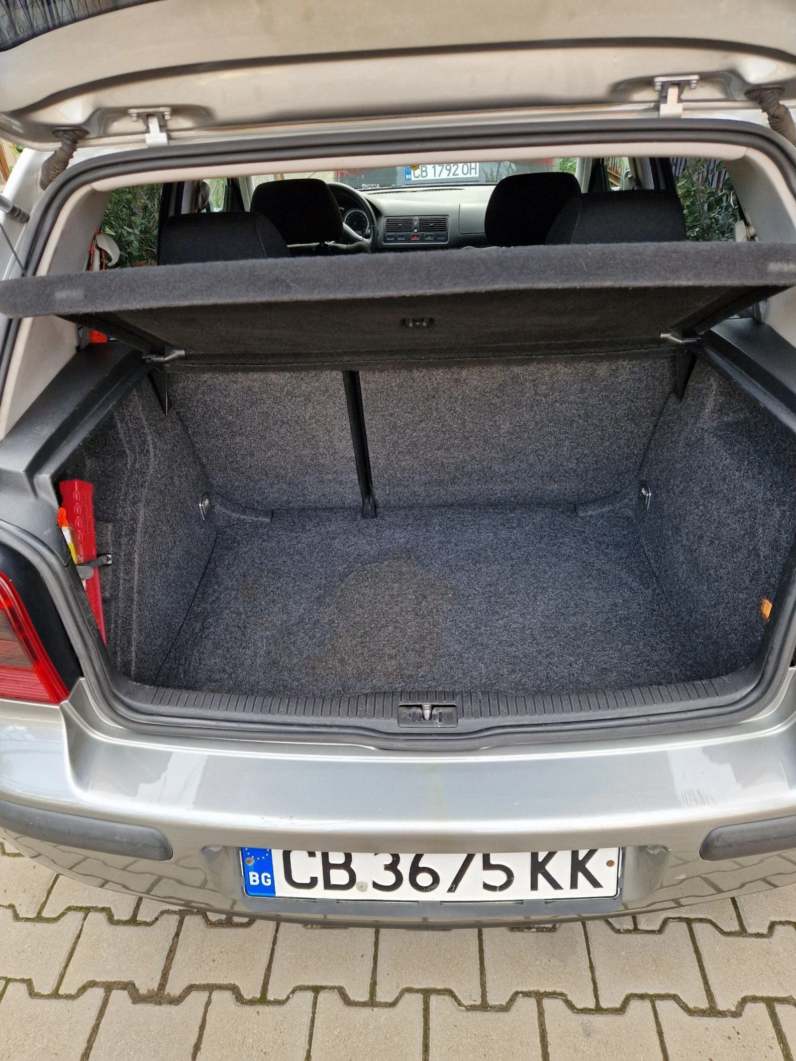 VW Golf, снимка 9 - Автомобили и джипове - 55073448