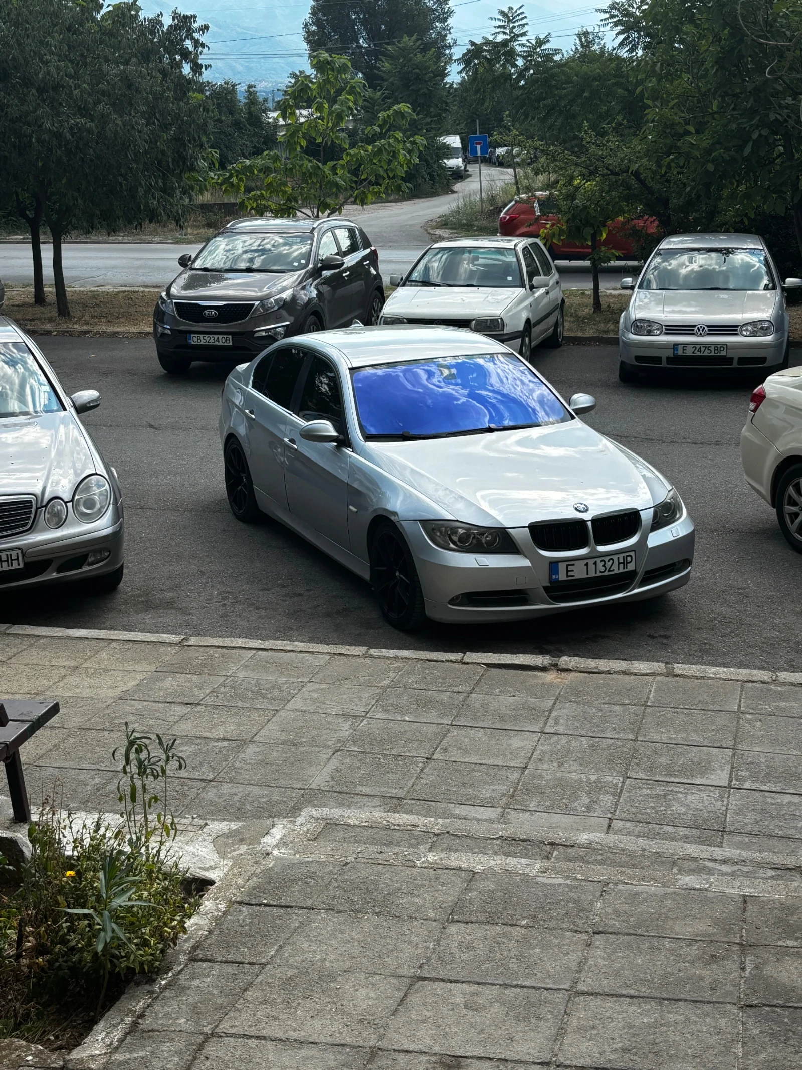 BMW 330
