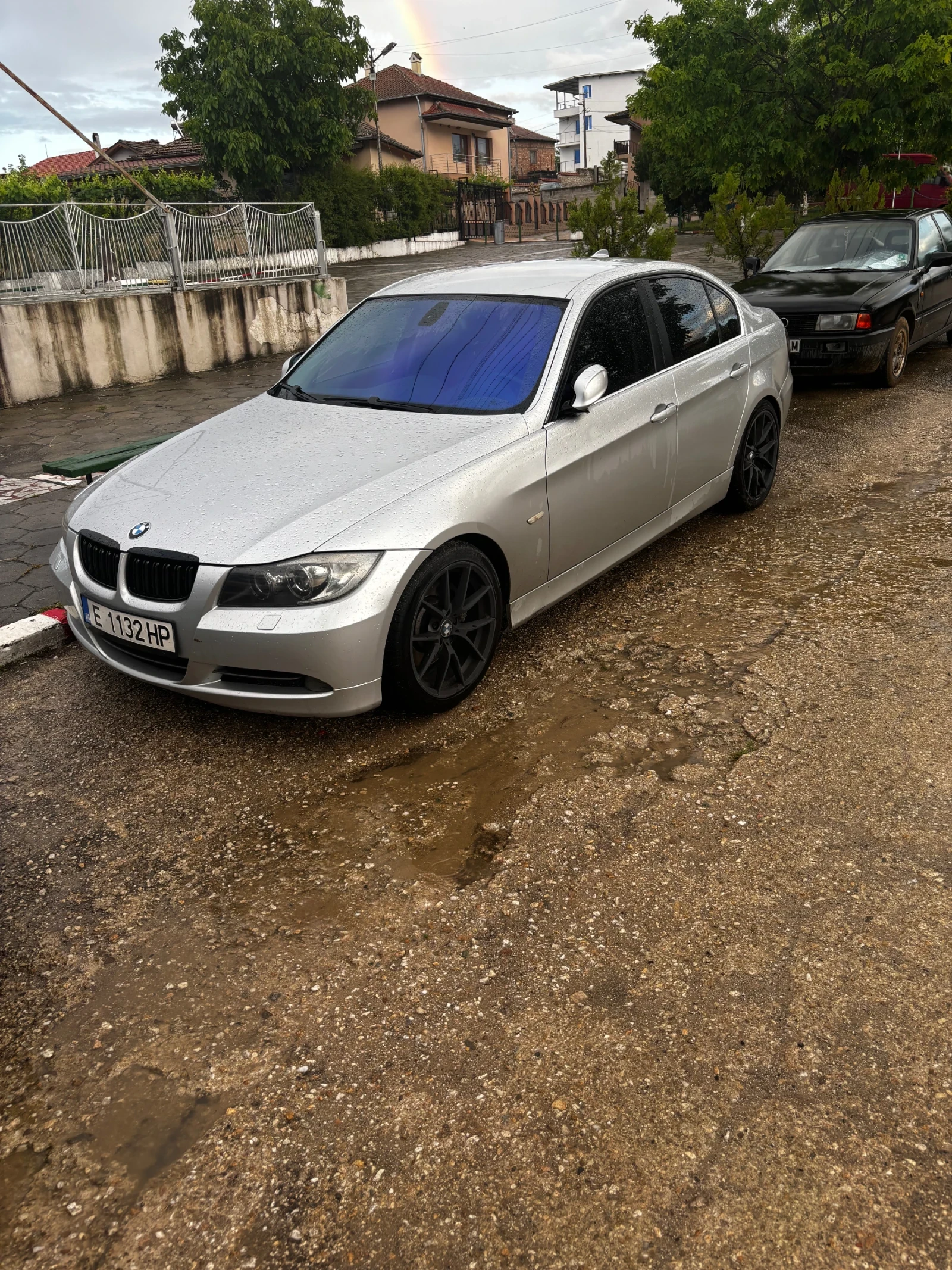 BMW 330, снимка 2 - Автомобили и джипове - 55878039