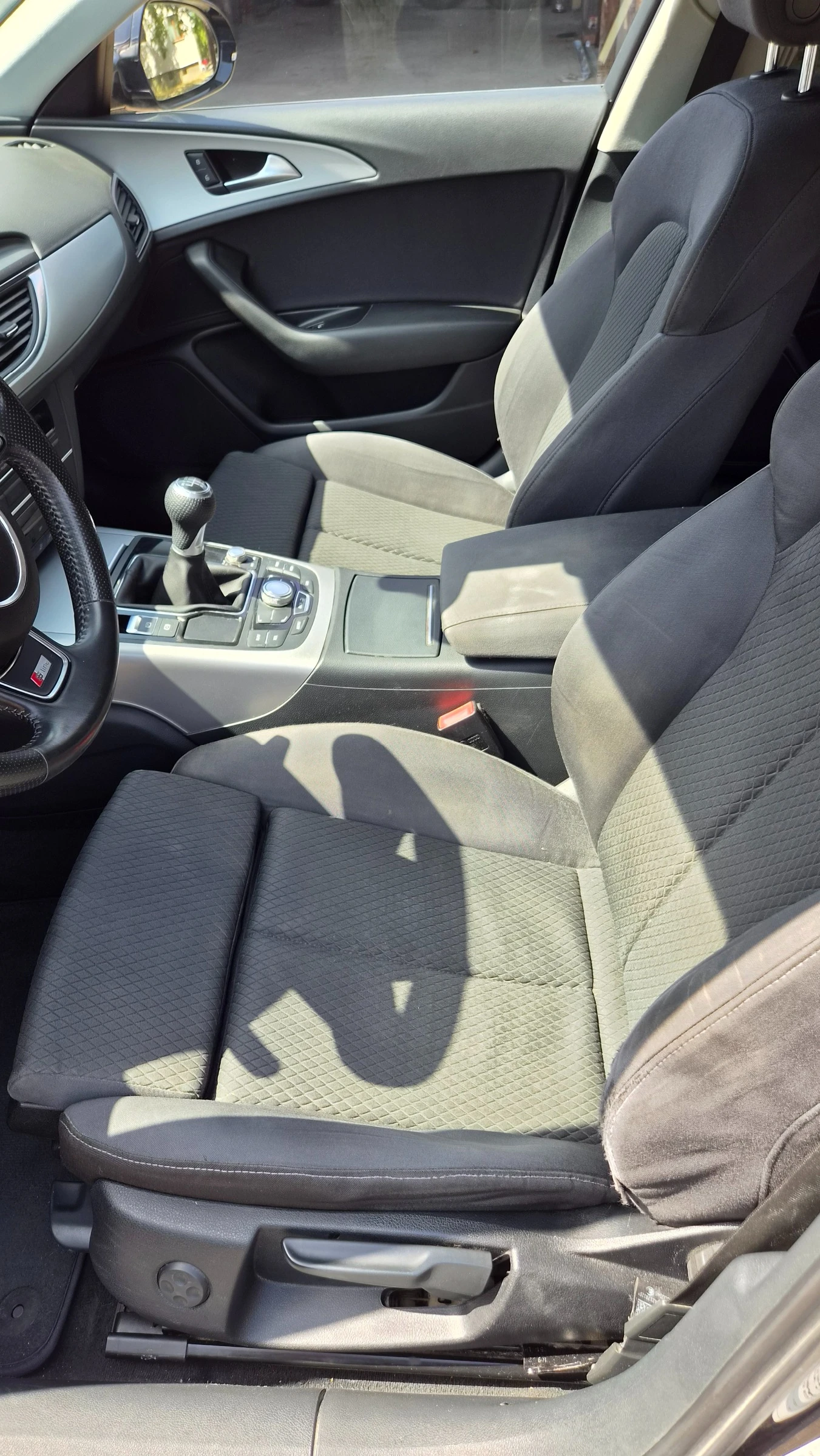 Audi A6 2.0TDI, снимка 12 - Автомобили и джипове - 55885581