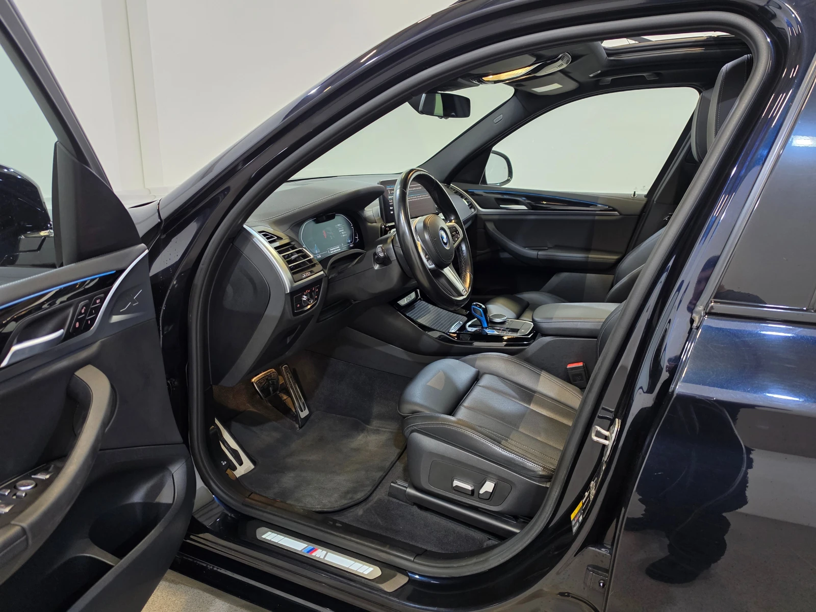 BMW iX3 80 kWh M-Sport Pano LED Navi-Pro Leather 100% SoH | Mobile.bg � ����������� 5