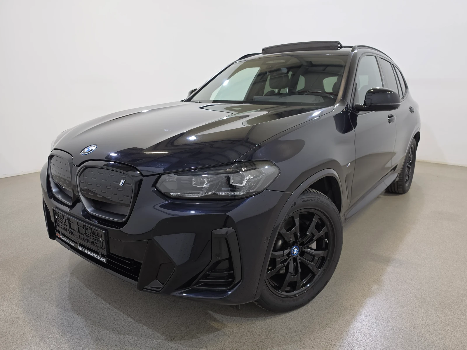 BMW iX3 80 kWh M-Sport Pano LED Navi-Pro Leather 100% SoH