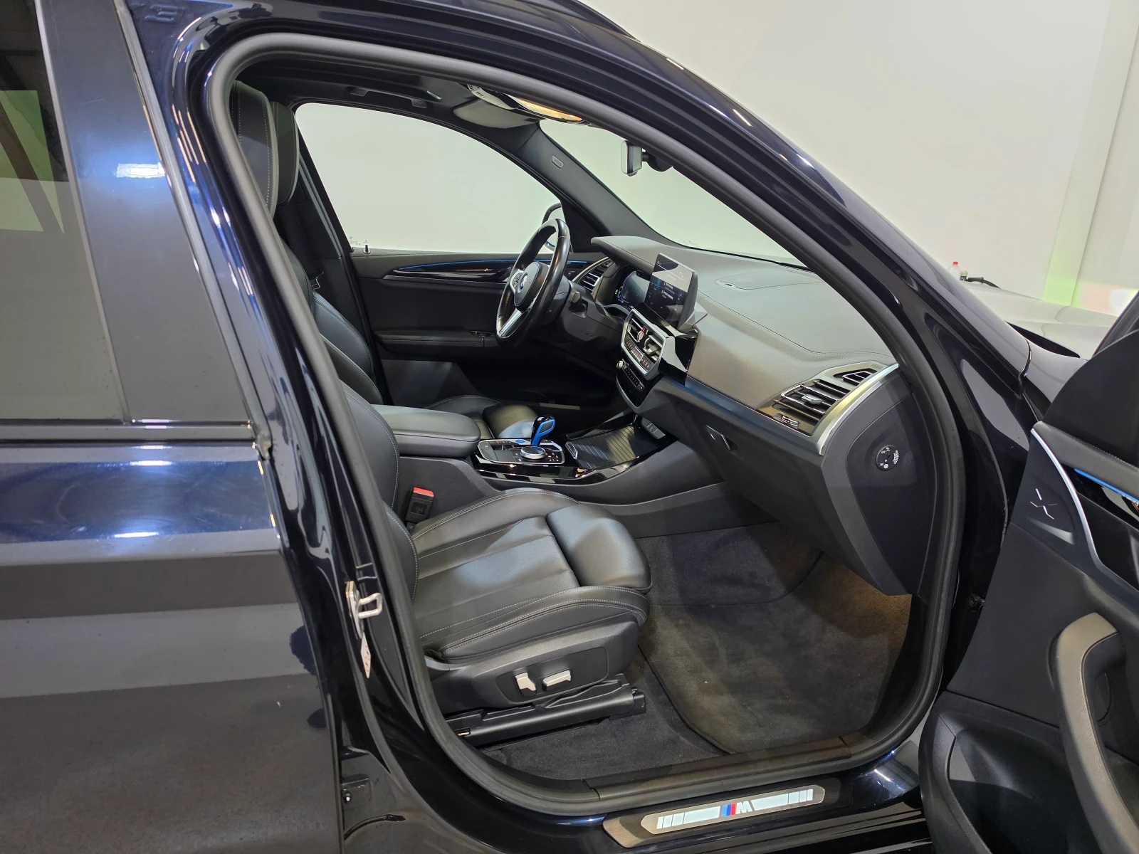 BMW iX3 80 kWh M-Sport Pano LED Navi-Pro Leather 100% SoH | Mobile.bg � ����������� 7