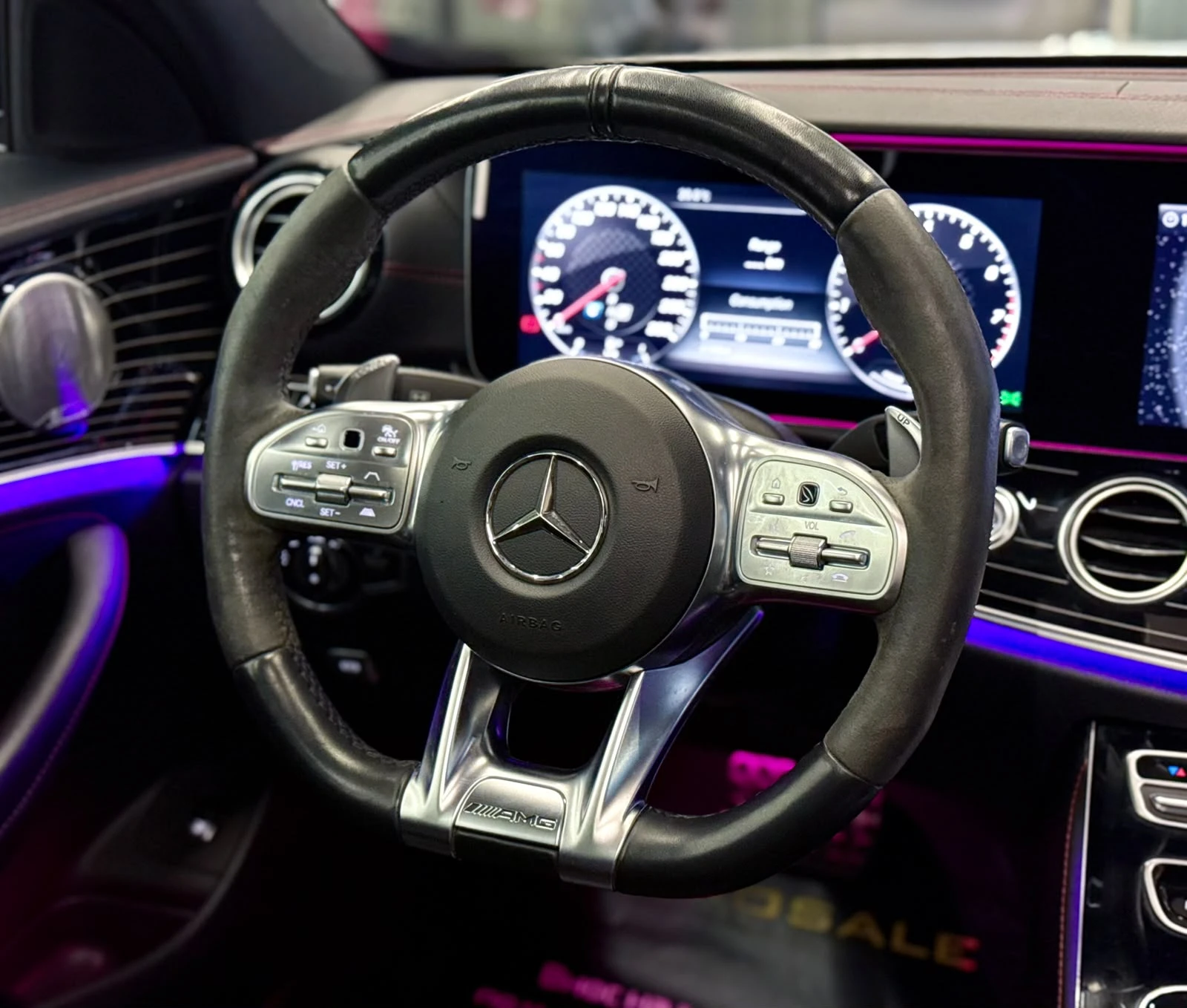 Mercedes-Benz E 53 AMG 4M* Black Edition* Full* Burm* Pano* ������ | Mobile.bg � ����������� 10