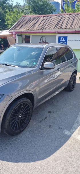 BMW X5 M50D, снимка 3