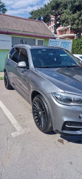 BMW X5 M50D, снимка 2
