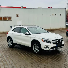  Mercedes-Benz GLA 25...