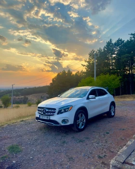 Обява за продажба на Mercedes-Benz GLA 250 4 Matic - Facelift ~32 999 лв. - изображение 1
