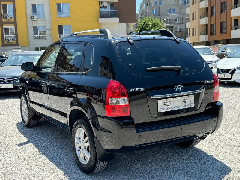 Hyundai Tucson 2, 0i* ГАЗ* 4x4* ИТАЛИЯ* СЕРВИЗНА, снимка 8 - Автомобили и джипове - 46537271