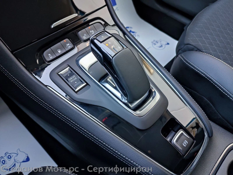 Opel Grandland X Elegance 4x4 Plug-IN-Hybrid4 1.6 (300hp) AT8, снимка 14 - Автомобили и джипове - 48615039