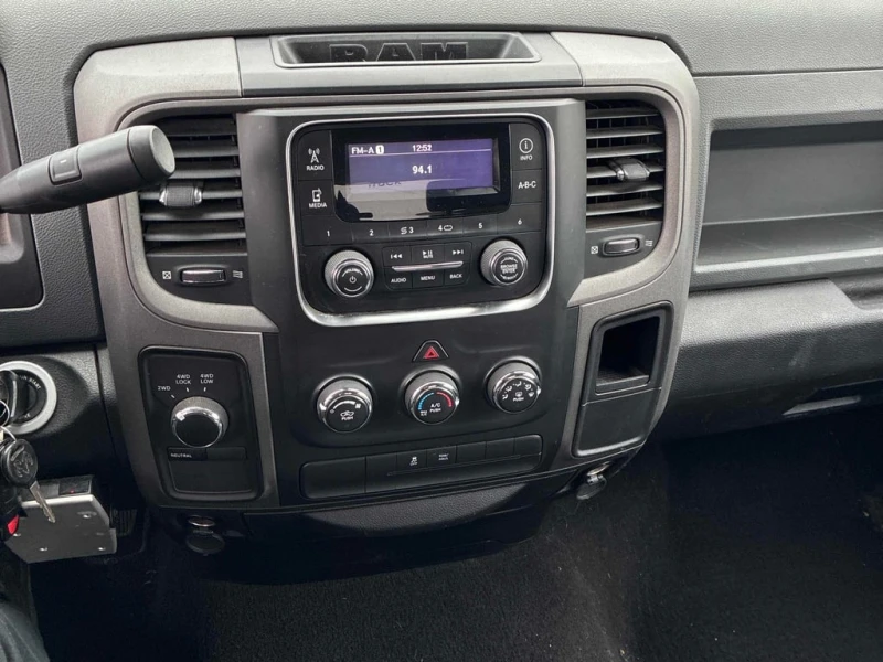 Dodge RAM 1500 * ST * CARFAX * ЦЕНА ДО БГ, снимка 9 - Автомобили и джипове - 53283664