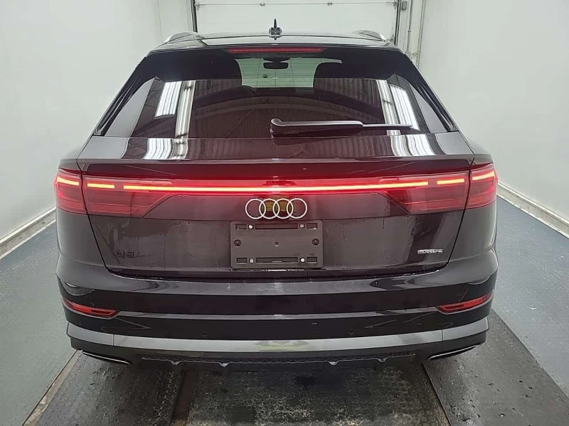 Audi Q8 * PROGRESSIV * CARFAX * ПАНО * ОБДУХВАНЕ * KEYLESS, снимка 6 - Автомобили и джипове - 53594624