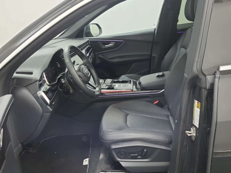 Audi Q8 * PROGRESSIV * CARFAX * ПАНО * ОБДУХВАНЕ * KEYLESS, снимка 5 - Автомобили и джипове - 53594624