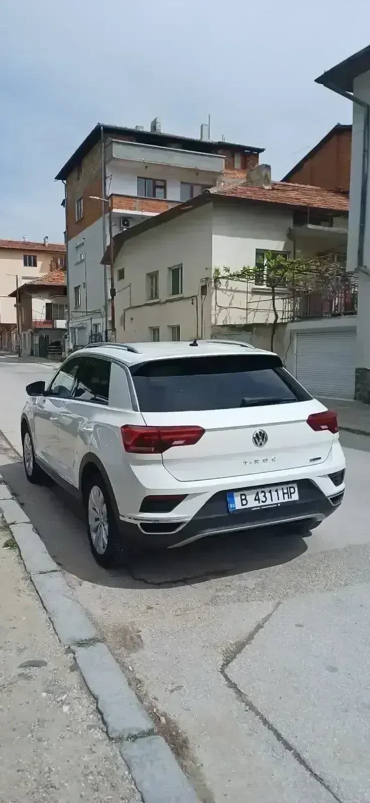 VW T-Roc, снимка 2 - Автомобили и джипове - 54378435