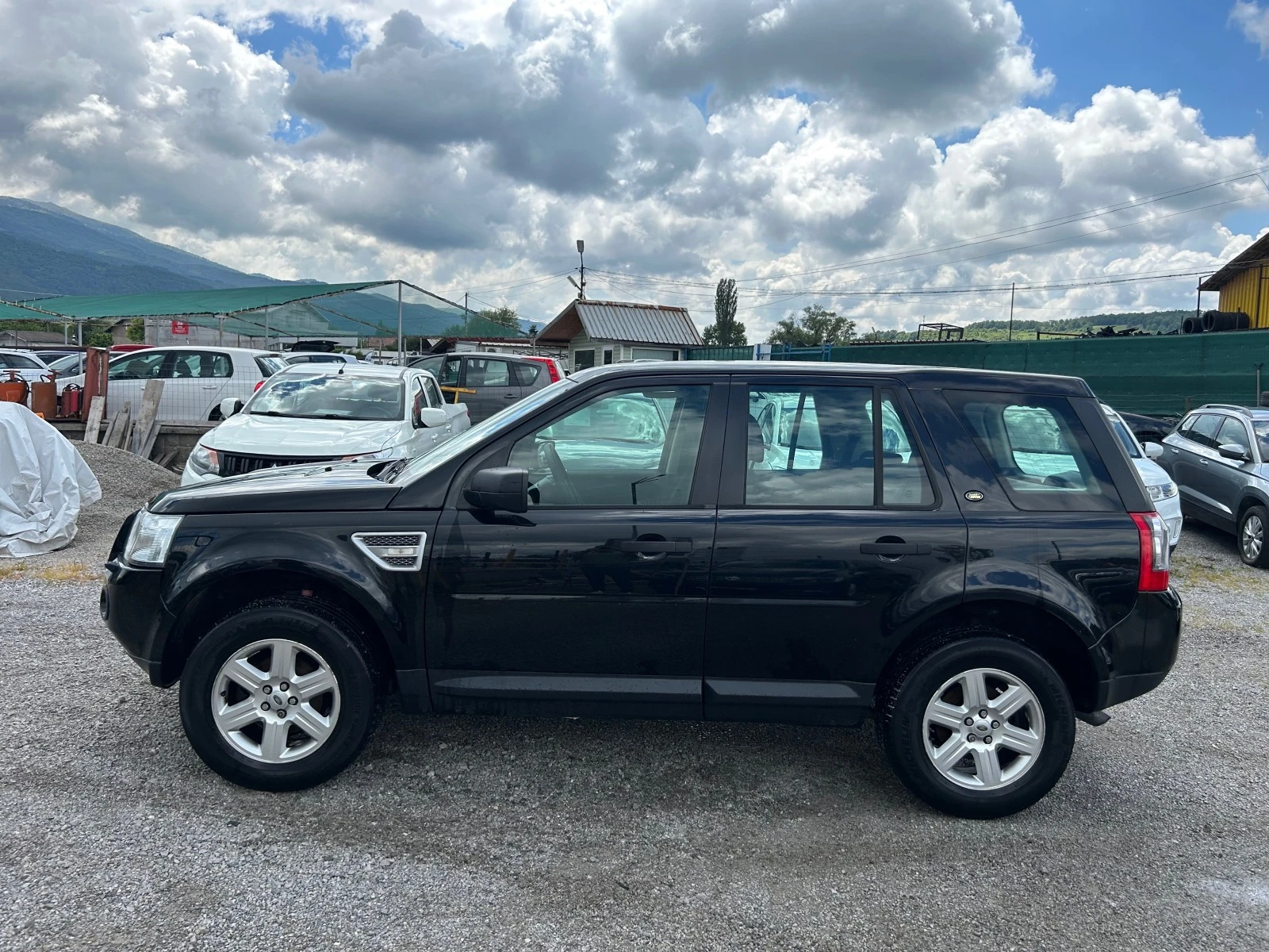 Land Rover Freelander 2.2TD4.E 4X4 EURO4 - изображение 3