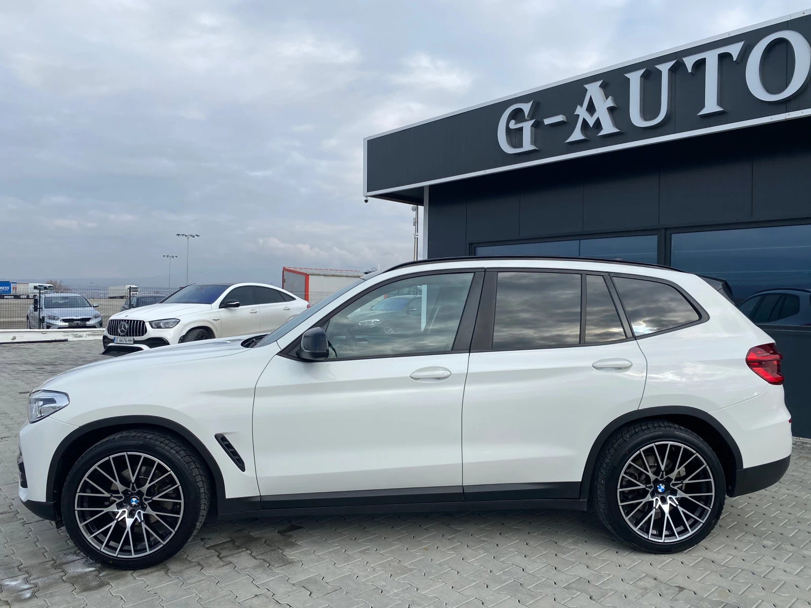 BMW X3 2.0xd - изображение 8