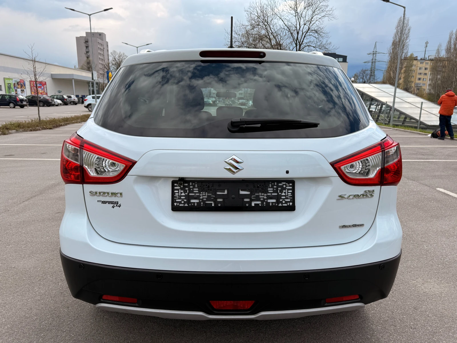 Suzuki SX4 S-Cross 1.6D* ALLGRIP* 4x4* EURO 6B*  - изображение 5