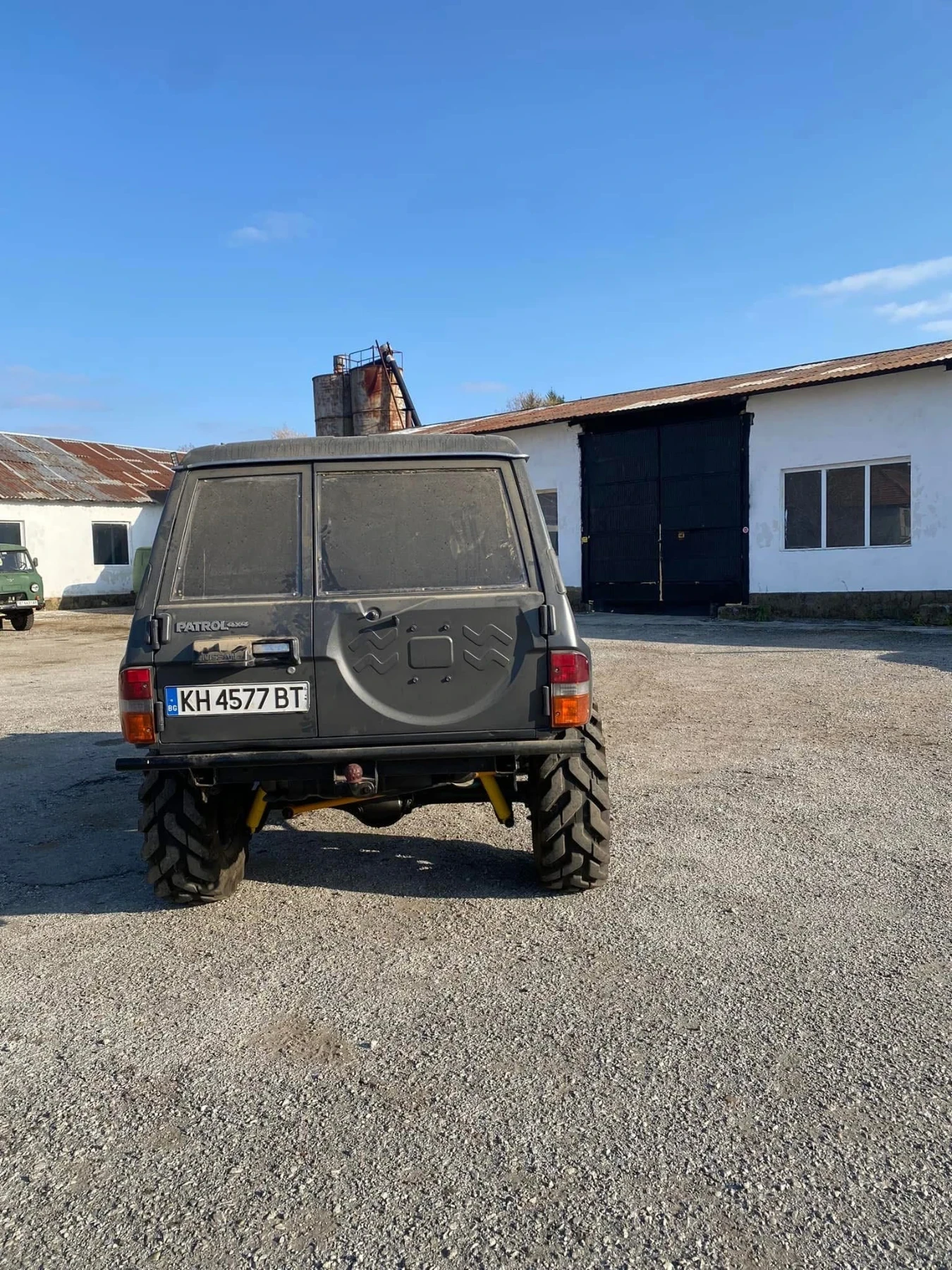 Nissan Patrol  - изображение 3
