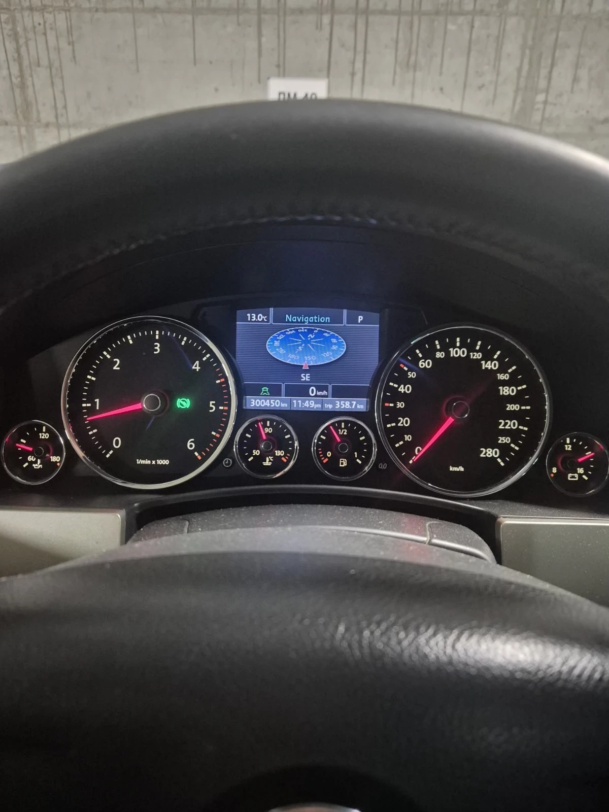 VW Touareg  - изображение 9