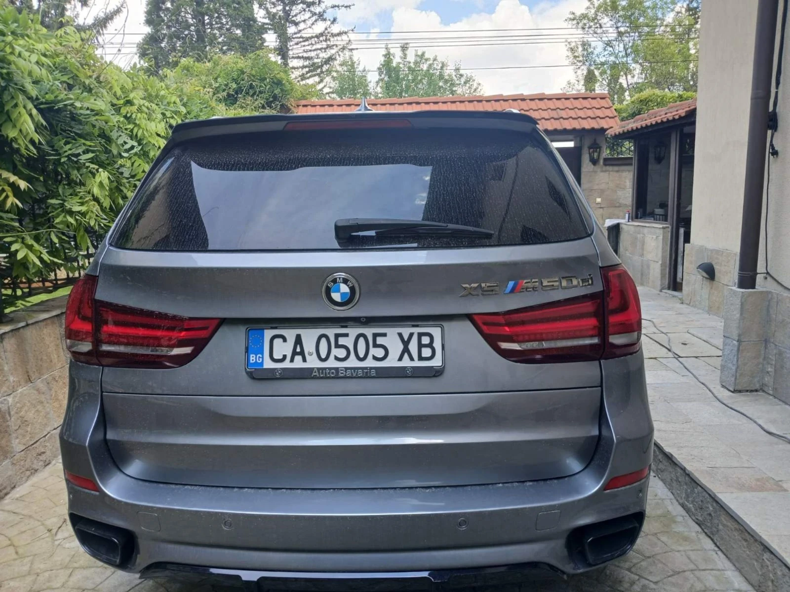 BMW X5 M50D - изображение 8