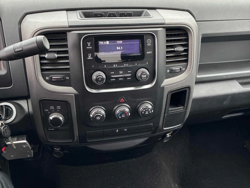 Dodge RAM 1500 * ST * CARFAX * ���� �� �� | Mobile.bg � ����������� 9