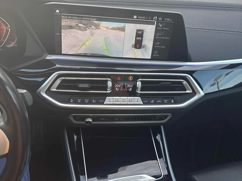 BMW X5 xDrive40i* ТОП* LASER* DISTRONIC* ОБДУХВАНЕ* H/K*  - изображение 9