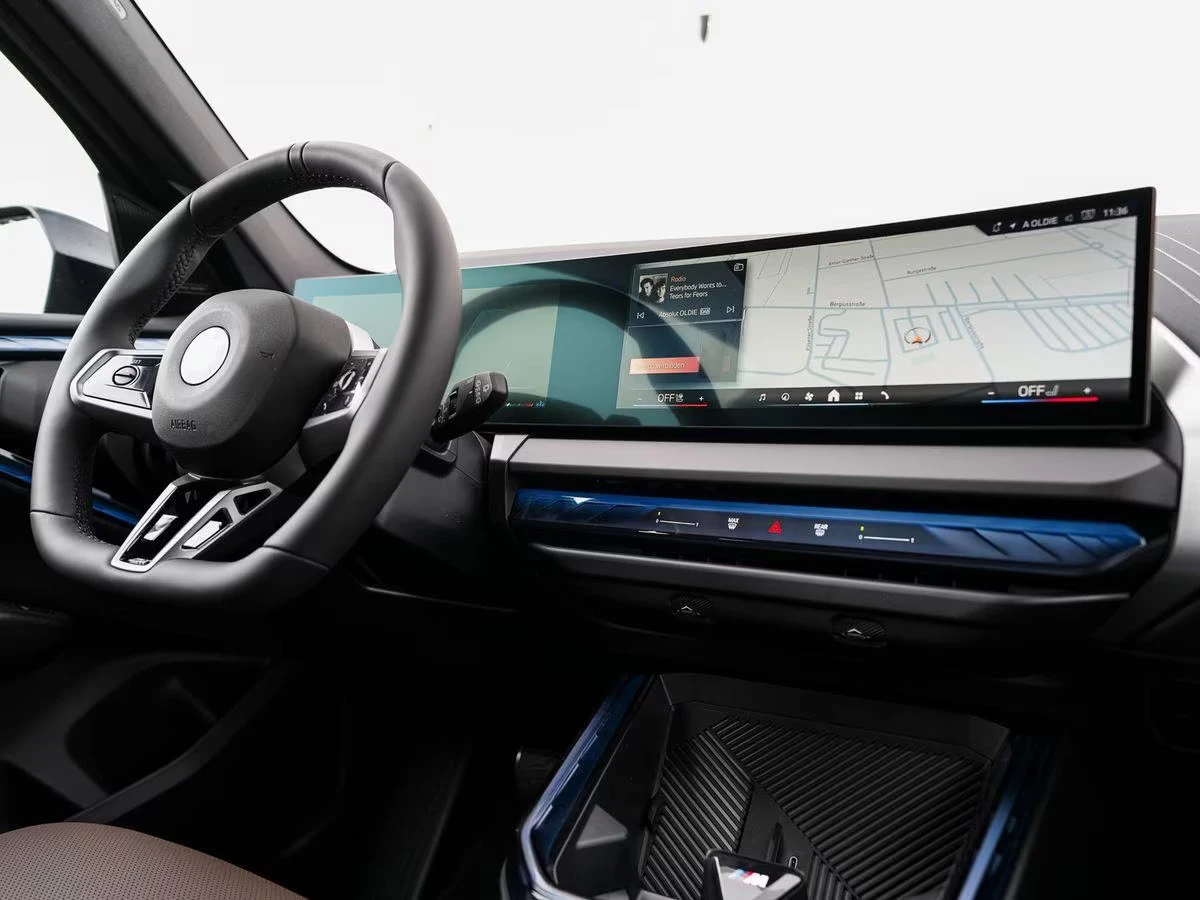 BMW X3 M40d/303HP/PANO/HUD/360/KLESS/368z, снимка 8 - Автомобили и джипове - 54366994