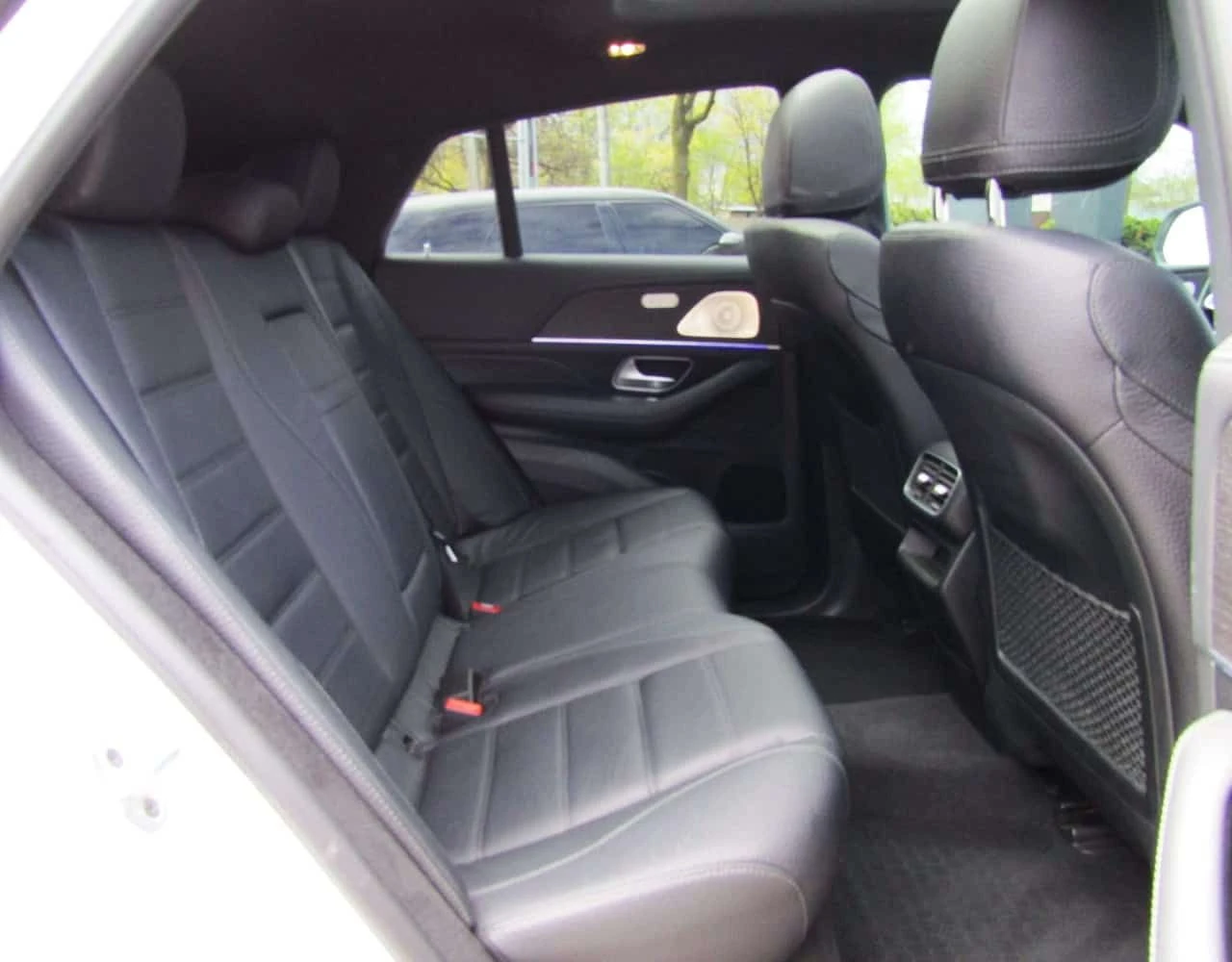 Mercedes-Benz GLE * GLE450 4MATIC * CARFAX * ЦЕНА ДО БГ, снимка 16 - Автомобили и джипове - 54650645