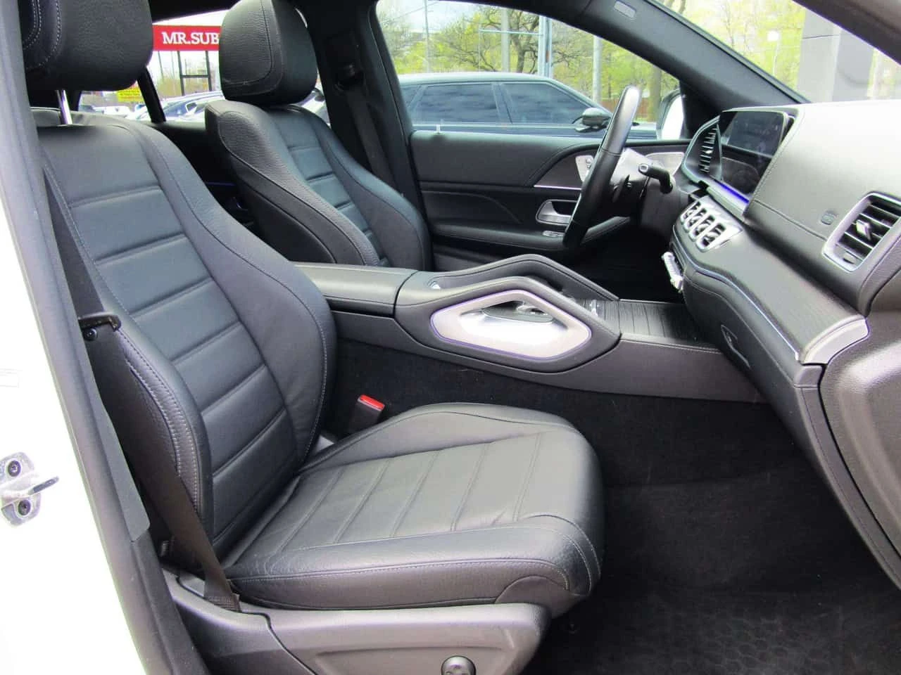 Mercedes-Benz GLE * GLE450 4MATIC * CARFAX * ЦЕНА ДО БГ, снимка 17 - Автомобили и джипове - 54650645